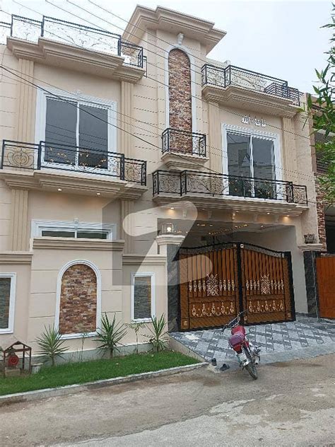 Allama Iqbal Avenue Town Mai Marley Ki Double Story Brand New Luxury