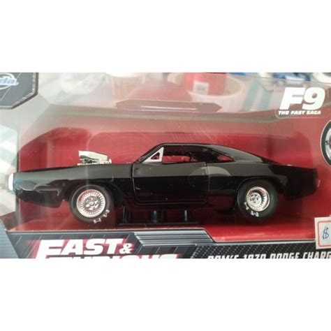 MINIATURA DOMS 1970 DODGE CHARGER R T VELOZES E FURIOSOS JADA 1 32