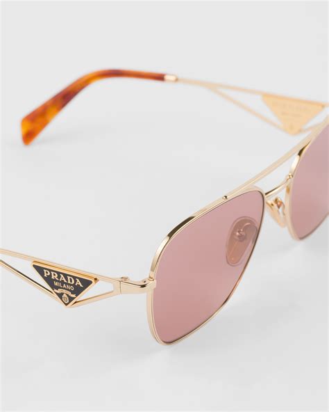 Geranium Lenses Sunglasses With Triangle Logo Prada