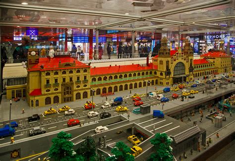 Lego Modell Vom Hauptbahnhof Prag Praha Hlavn N Dra Am