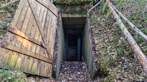 Found an abandoned bunker in the forest : r/urbanexploration