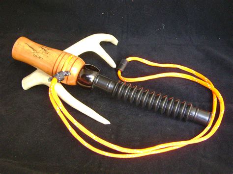 Doe Grunt/Bleat Call Wild Cherry – Prairie Game Calls