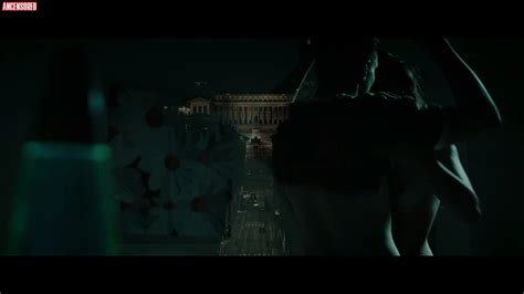 Beatrice Bartoni Nude Pics Page 1