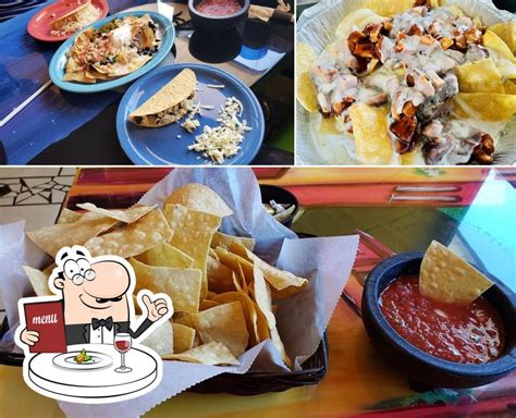 Nachos Fresh Mex Saint Charles Restaurant Menu Prices And Reviews