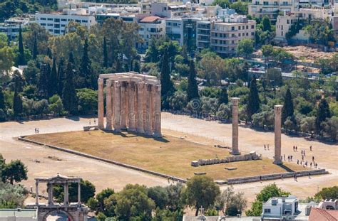 Temple de zeus olympien photo stock Image du détruit 216679232