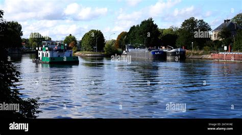 Maurice De Vlaminck Der Schlepper Stockfotos Und Bilder Kaufen Alamy