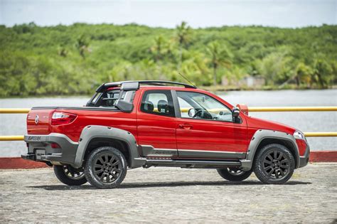 Fiat Strada 2017 preços consumo versões e detalhes