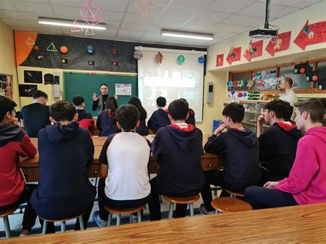 El colegio Santísima Trinidad celebra el Día Internacional de la Mujer