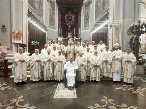 Monsignor Francesco Pennisi Vescovo Con Il Cuore Di Poeta Insieme Ragusa