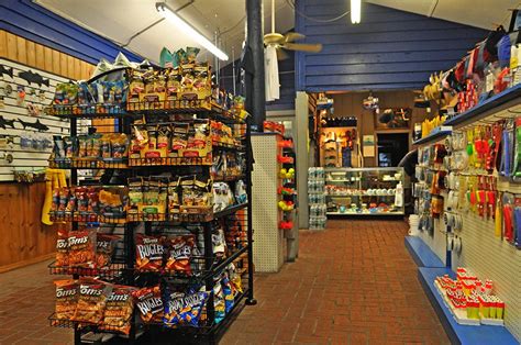 Bait Shop | O'Neill's Skyway Boat Basin st.pete, fla