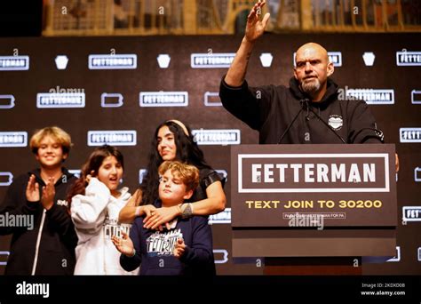 John Fetterman Election Night Hi Res Stock Photography And Images Alamy