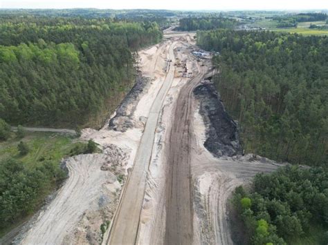 Trwa budowa łącznika obwodnicy Szczecinka z krajową 20 Zobacz