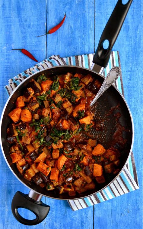 Curry Z Baklazana Slodkich Ziemniakow I Szpinaku