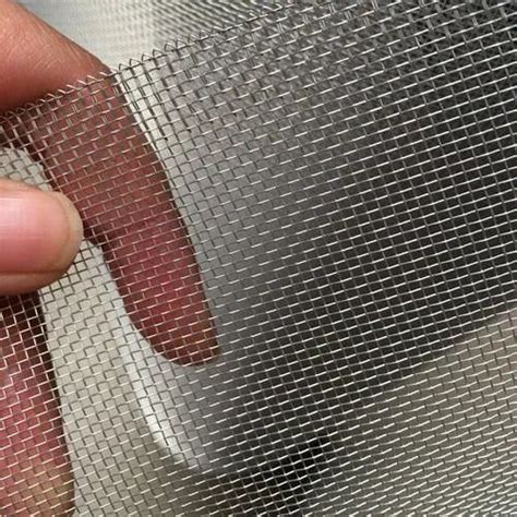 Woven Aluminium Mesh Packaging Type Roll Material Grade Moksha At