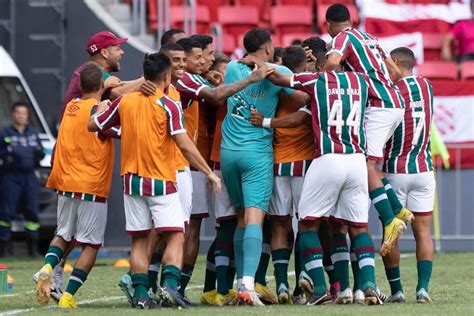 Veja Imagens Da Vit Ria Do Fluminense Diante Do Bangu Em Bras Lia