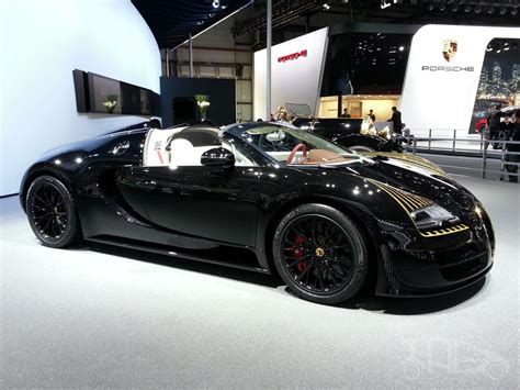 Bugatti Veyron Grand Sport Vitesse Black Bess Beijing Live