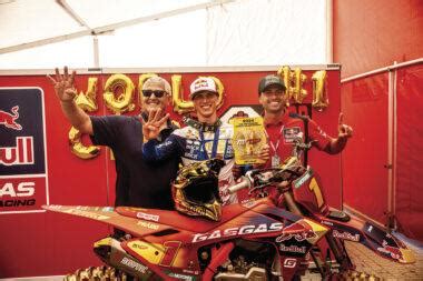 Jorge Prado Campe N Del Mundo De Mxgp Motorbike Magazine