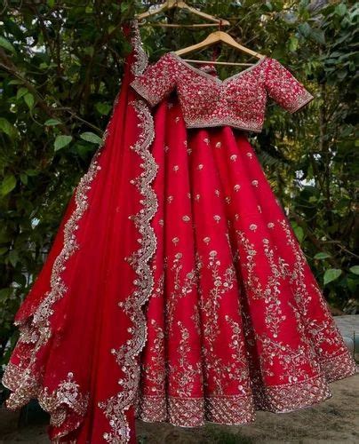 Hypnotic Red Color Tapeta Silk Embroidered Work Lehenga Choli For