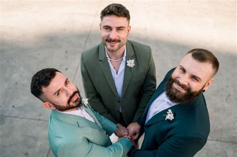 71 Impresionantes Fotografías De Una Boda Gay Poliamorosa En Brasil