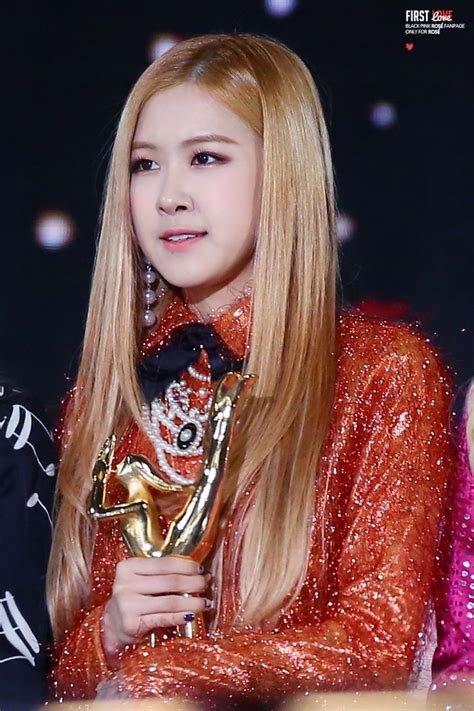 Firstlove Rose Ros Live Rose Queen Golden Disk Awards Park