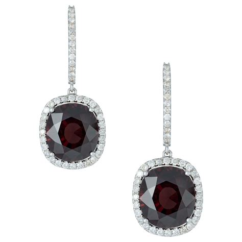 Pair Of Mid Victorian Garnet And Gold Earring For Sale At 1stDibs