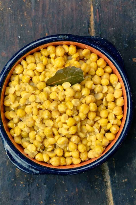 How To Cook Chickpeas 3 Ways Ultimate Guide The Mediterranean Dish