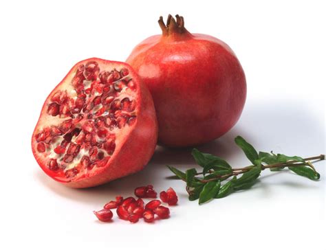 Solid Benefits 5 Reasons To Start Eating Pomegranates Every Day