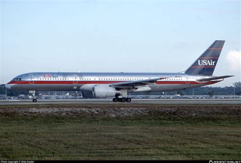 N619AU USAir Boeing 757 2B7 Photo By Mike Snyder ID 1429792