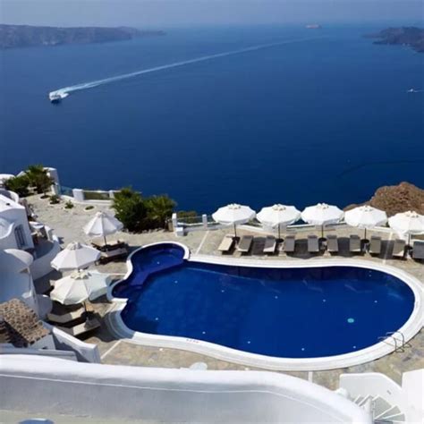 Greece – Volcano View Hotel Santorini – Clubazzurro