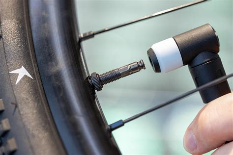 Schwalbe Presents Revolutionary Clik Valve BikeBiz