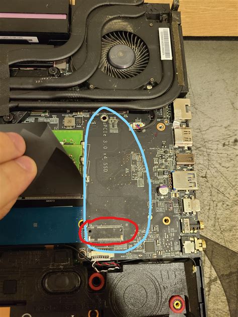 Place for PCIE SSD but no port : r/MSILaptops