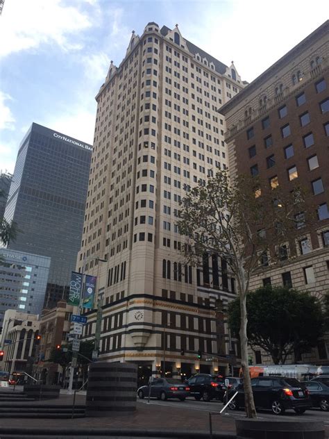 Figueroa Tower Shared Office Spaces 660 S Figueroa St Downtown