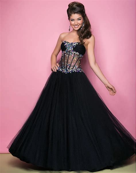 Sexy Black Masquerade Ball Dress Sweetheart Neckline Sheer Bodice Beaded Floor Length Prom Ball