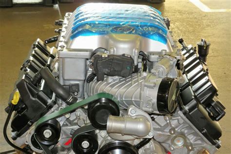 My Feedly Theres An 840 Bhp Dodge Hellcrate Redeye Crate Engine For