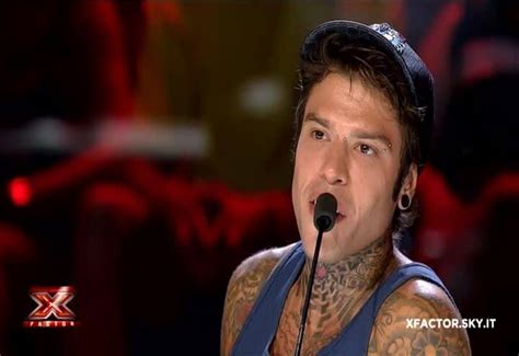 FEDEZ OVER Naomi E Renza Castelli Canzoni Complesse Per Sbocciare E