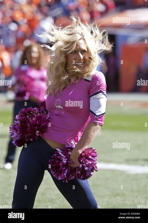 Denver Colorado Usa 5th Oct 2014 A Denver Broncos Cheerleader