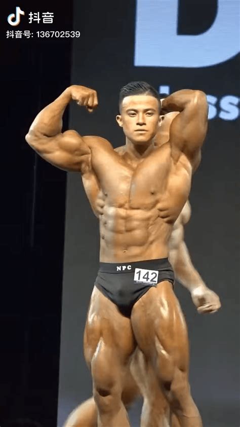 Muscle Worship Temple: Zhang Nu