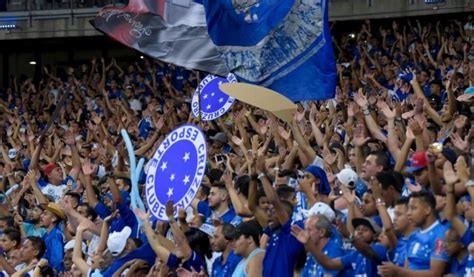 Mineirão lotado Cruzeiro mira recorde de público contra o Ituano