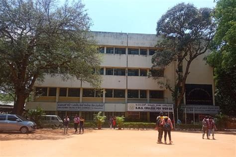 BMS College for Women Bangalore Campus: Photos, Virtual Tour