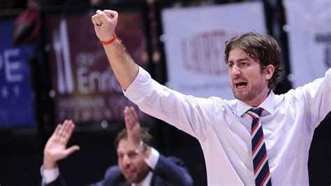 Basket Coach Carrea Guarda Gi Al Derby Partita Che Pu Valere Una