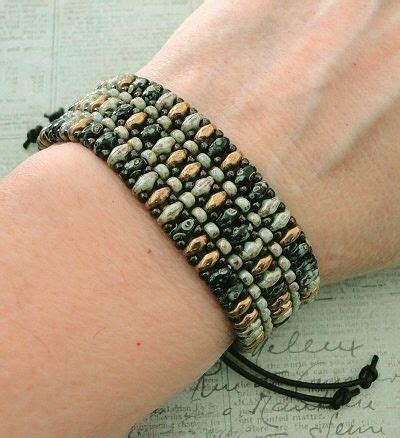 Linda S Crafty Inspirations Mystery Superduo Bracelet Set Chalk