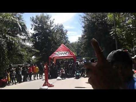 Drag Vespa Di Palu Celebes Scooter Party Palu Youtube