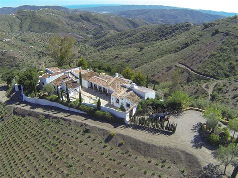 Casa rural de 385m² en venta en Axarquia Málaga