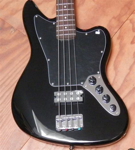 Squier® Vintage Modified Jaguar® Bass Active Catawiki