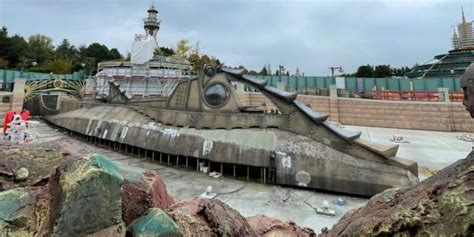 Disney Park Attraction Looks Horribly Abandoned, Fan Suggests Hiding It ...