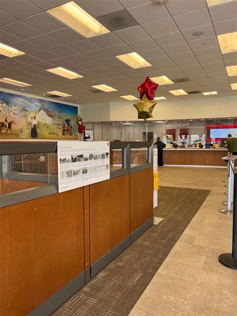 WELLS FARGO BANK - Updated February 2026 - 14 Photos & 30 Reviews ...