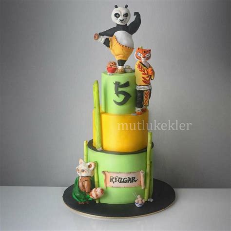 Kung Fu Panda Cake Decorated Cake By Caking With Love Cakesdecor