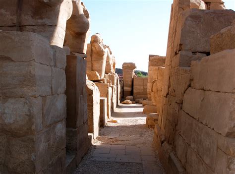 Templo De Karnak Luxor Egipto El Complejo D Flickr