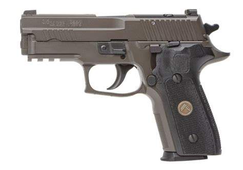 Best SIG Sauer Pistols For Concealed Carry Tested Reviewed Pew