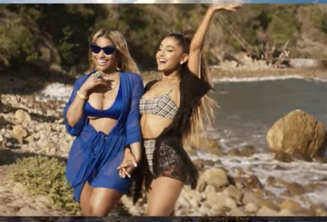 Video Nicki Minaj Bed Ft Ariana Grande Spin